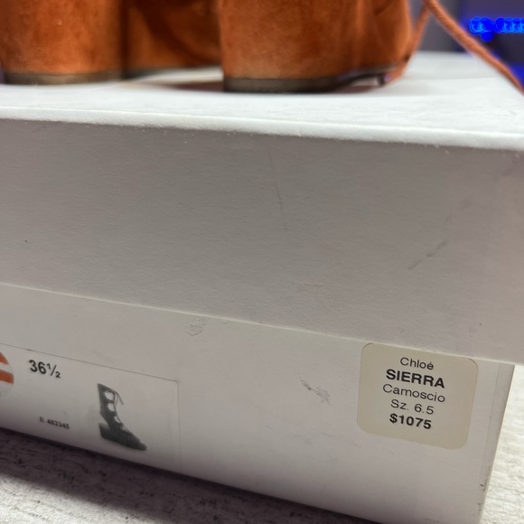 Chloe Sierra Camoscio Heels Size 6.5 (36.5) - Picture 5 of 6